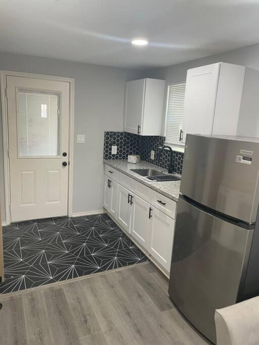 Cozy 1 Bed Close To Downtown Houston Bagian luar foto