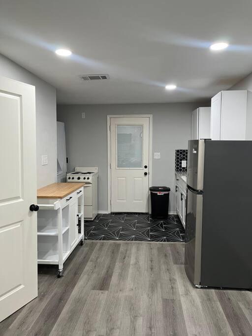 Cozy 1 Bed Close To Downtown Houston Bagian luar foto